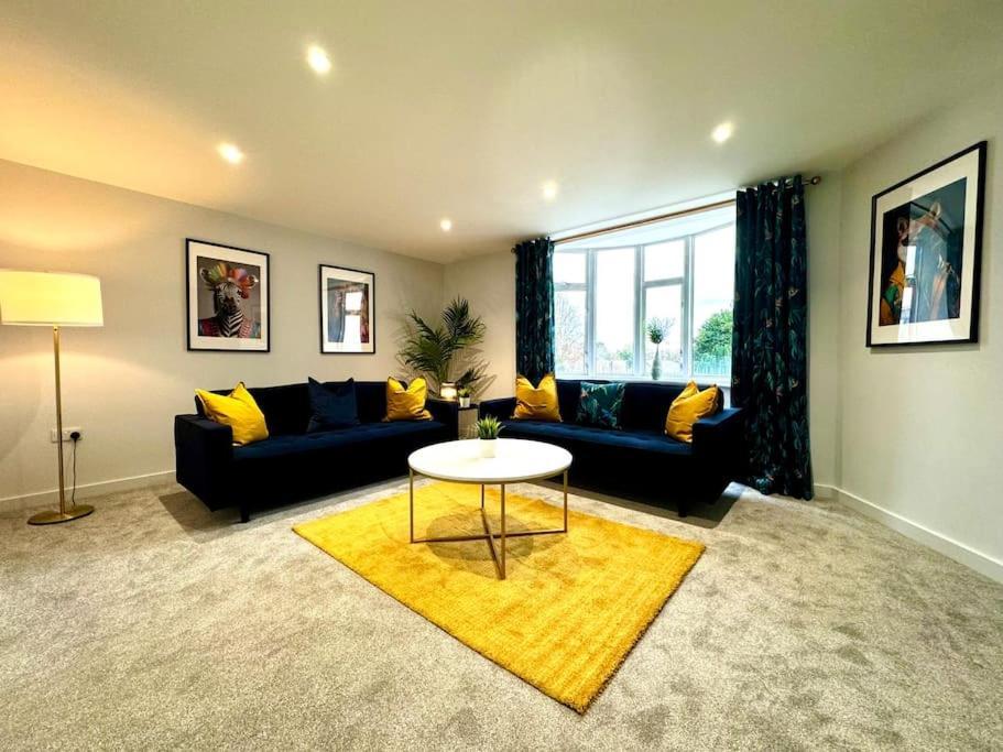 3Br Westbourne Delight - Near Beach & Bournemouth! Kültér fotó