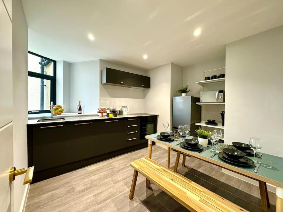 3Br Westbourne Delight - Near Beach & Bournemouth! Kültér fotó